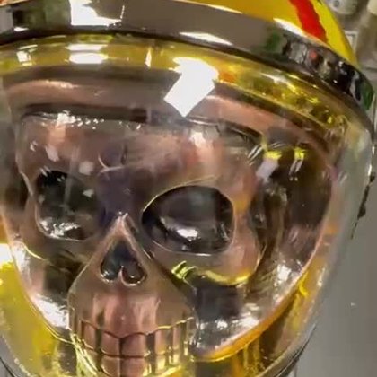 GRINDER ASTRONAUTE